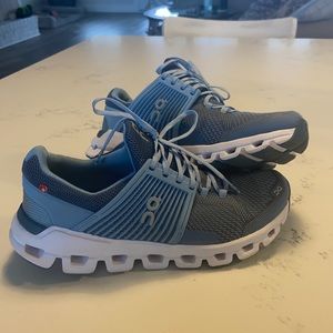 Blue Women’s On Running Cloudswift Sneaker Size 7